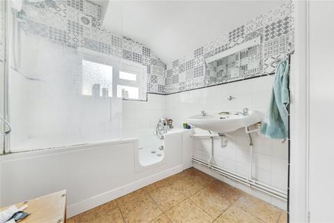 24 Homemead Road, Bromley, BR2 8BA