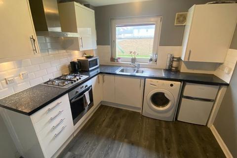 2 bedroom flat to rent, Hermitage Park Lea, Lochend, Edinburgh, EH6