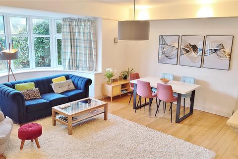 2 bedroom flat for sale, Furzeholme, High Salvington, Worthing, West Sussex, BN13
