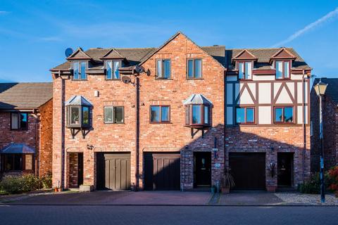 4 bedroom terraced house to rent, Quayside Mews, Lymm WA13