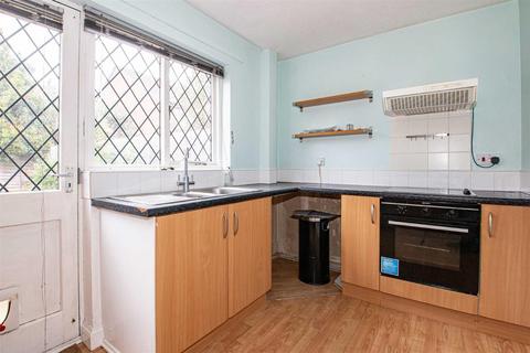 2 bedroom terraced house to rent, Denmead, Two Mile Ash