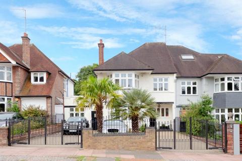 4 bedroom semi-detached house for sale, Beech Drive, N2