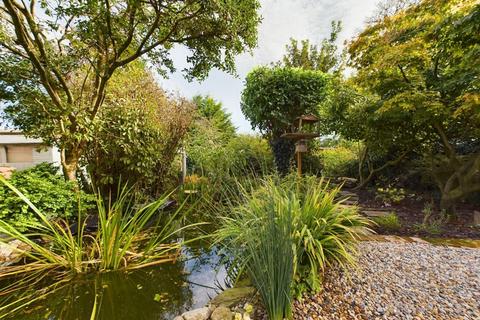 3 bedroom detached bungalow for sale, St Peters Close, Hutton, YO25 9YZ