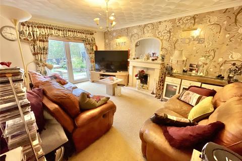 4 bedroom detached house for sale, Parkland View, Lundwood, S71