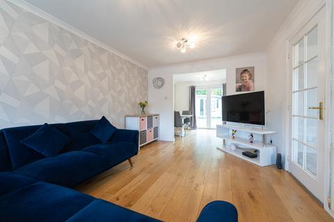 8 Hilton View, Bellshill, ML4 3PQ