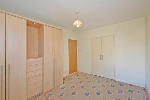 14 Grove Crescent, Aberdeen, AB16 5DW