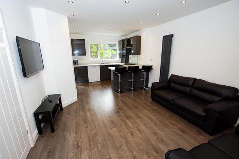 4 bedroom house to rent, Quinton Road, Birmingham B17