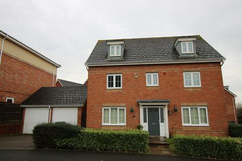 5 bedroom detached house to rent, Stirling Close, Corby NN18