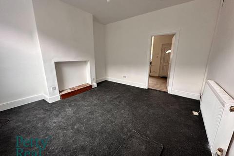 2 bedroom terraced house for sale, Cleveland Street, Colne