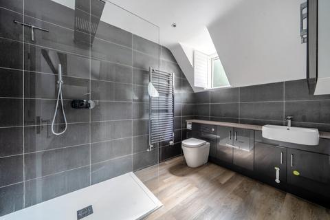 undefined, Chilworth Road, Chilworth, Southampton, Hampshire, SO16