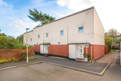 3 bedroom end of terrace house for sale, Magpie Place, Watford WD25