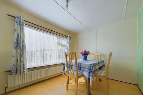 2 bedroom mobile home for sale, Windsor Way, The Broadway