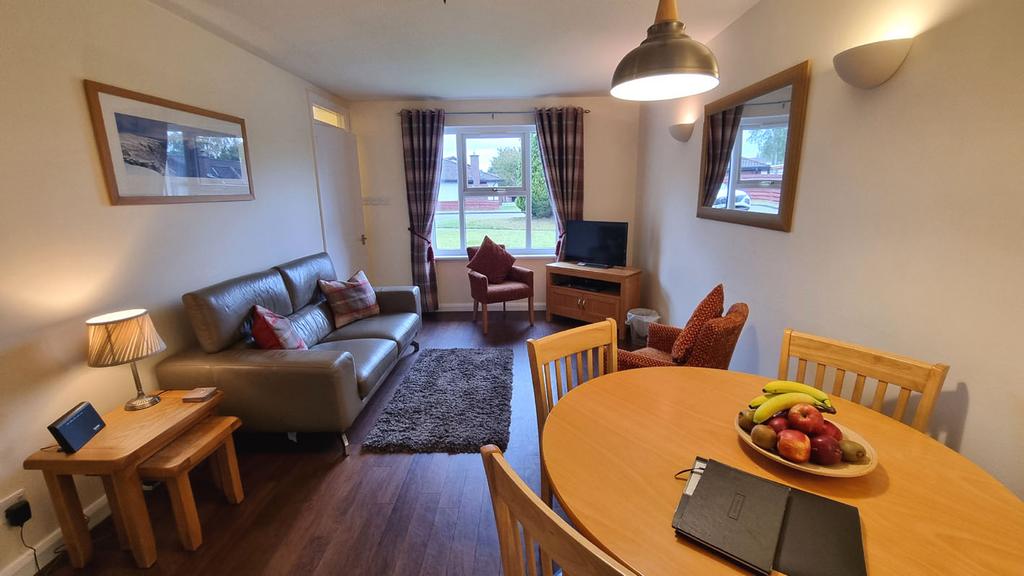 Lounge Dining Area