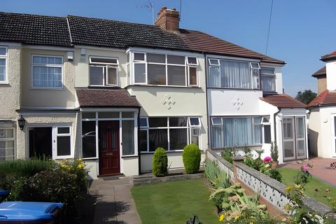 3 bedroom terraced house to rent, Winnington Road, Enfield EN3