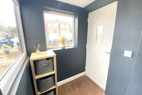 11 Camberwell Way, Royton, Oldham, OL2 5TL