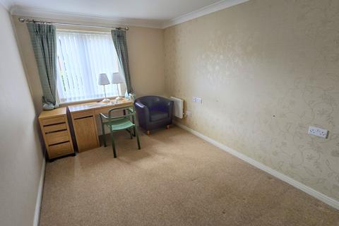 2 bedroom ground floor flat for sale, Burnage Lane  Hodgson Court, Burnage