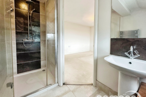 17 Belfry Square, Beggarwood, Basingstoke, RG22 4WZ