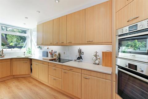 4 bedroom end of terrace house for sale, Eastmoor Road, Wakefield, West Yorkshire, WF1