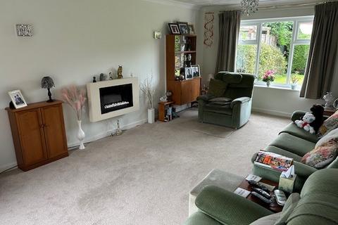 4 bedroom detached house for sale, Roxburgh Close, Macclesfield