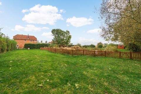 4 bedroom barn conversion for sale, Shipton Lee, Quainton, Buckinghamshire, HP22