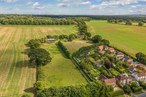 4 bedroom bungalow for sale, Woodland Drove, Main Road, Twyford, Winchester, SO21