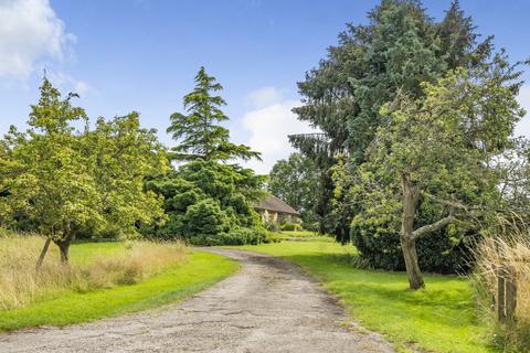 4 bedroom bungalow for sale, Woodland Drove, Main Road, Twyford, Winchester, SO21