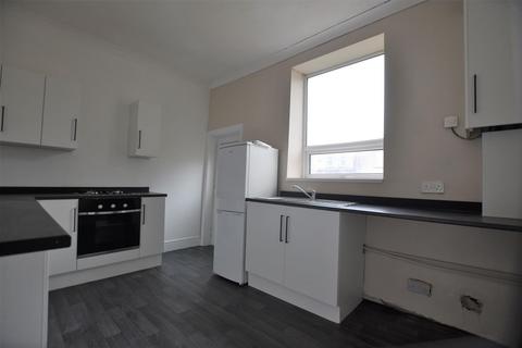 2 bedroom terraced house to rent, Burton Street, Rishton, BB1