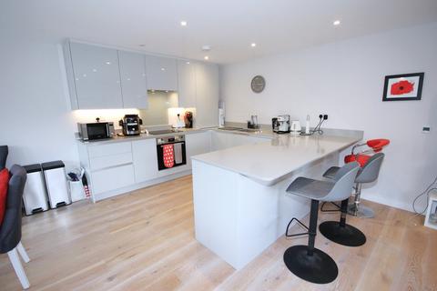 2 bedroom flat for sale, Hayne Road, Beckenham, BR3