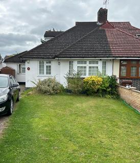 4 bedroom semi-detached house for sale, Hardwicke Avenue, Hounslow TW5