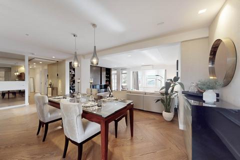 3 bedroom apartment for sale, Neville Court, Abbey Road, London, NW8