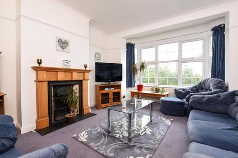 3 bedroom maisonette for sale, Cannon Hill Lane, London SW20