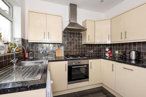 3 bedroom maisonette for sale, Cannon Hill Lane, London SW20