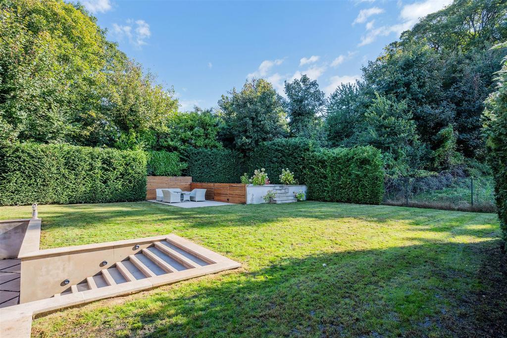 CUNLIFFE CLOSE, 1 (8).jpg