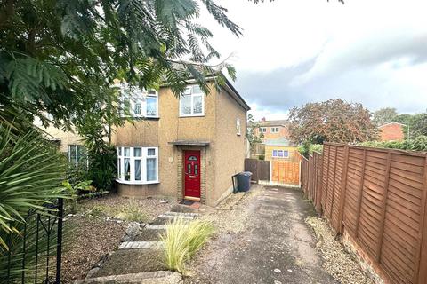 57 Chadwell Road, Grays, RM17 5SY