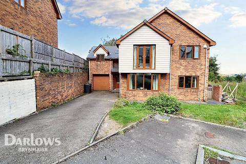 4 bedroom detached house for sale, Valley View, Brynmawr