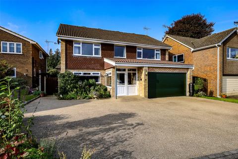 4 bedroom detached house for sale, Chestnut Close, Liphook, Hampshire, GU30