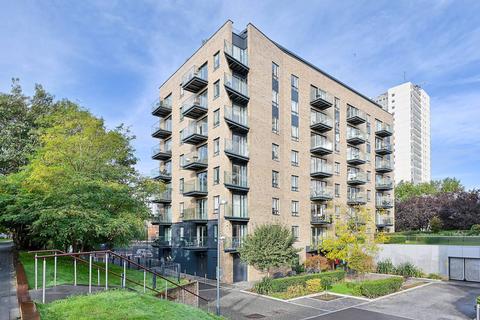 1 bedroom flat for sale, Heritage Place, Brentford, London, TW8