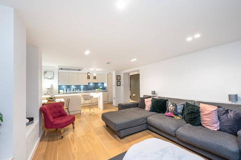 3 bedroom flat for sale, Belsize Avenue, Belsize Park, London, NW3