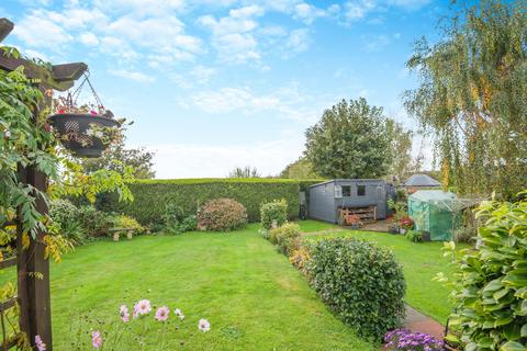 2 bedroom bungalow for sale, Driffield Road, Lydney