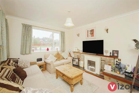 4 bedroom detached house for sale, Feckenham Road, Headless Cross, Redditch