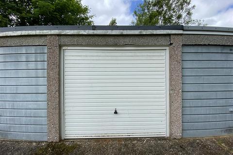 Garage to rent, St Francis Road, Salisbury SP1