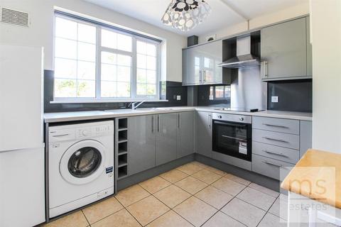 2 bedroom flat to rent, Derby Road, Nottingham NG7