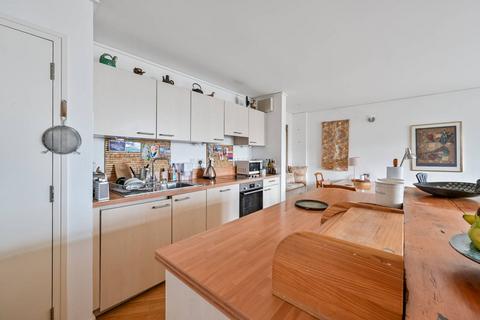 2 bedroom flat for sale, Renaissance Walk, SE10, Greenwich Millennium Village, London, SE10