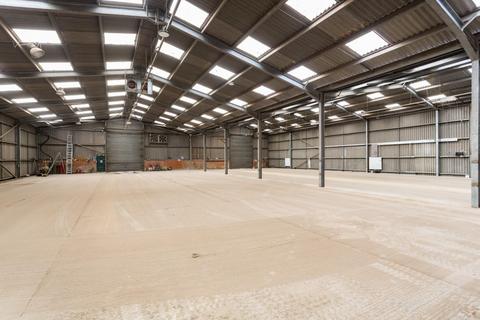 Warehouse to rent, Ling Lane, Wilberfoss, York