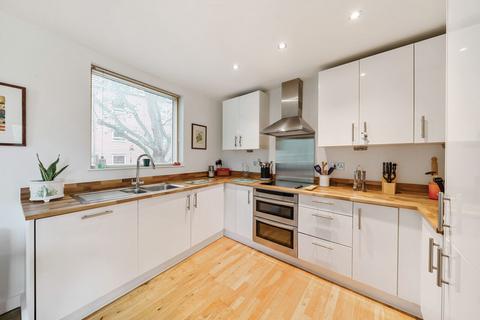 3 bedroom property for sale, Artesian House, Alscot Road, SE1