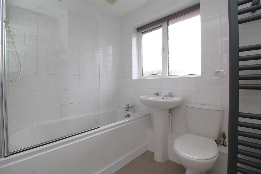 Bathroom.JPG