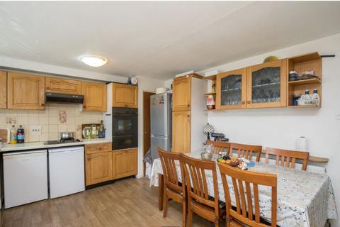 4 bedroom terraced house for sale, Wheatlands, Hounslow TW5