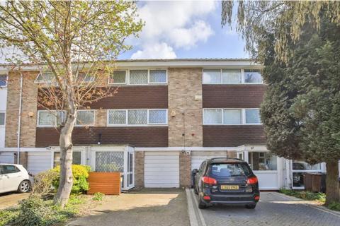 59 Wheatlands, Hounslow, TW5 0SG
