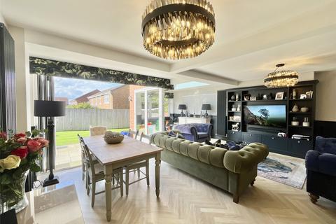 4 Ashfield Park, Whickham, Newcastle Upon Tyne, NE16 4SQ