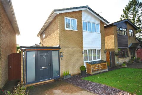 2 Blackthorn Close, Spratton, Northampton, NN6 8JJ